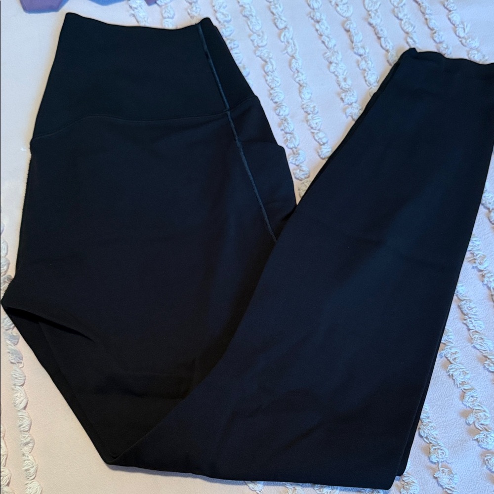 Nike Universa black leggings dry fit